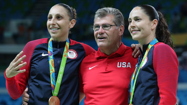 taurasi-auriemma-bird-olympics-lead